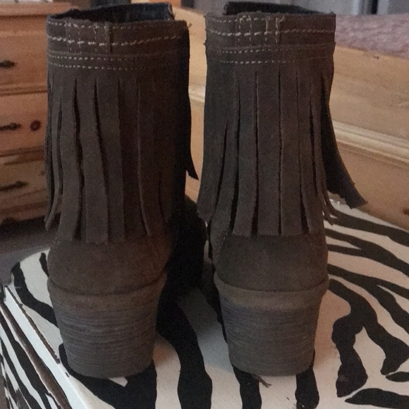 Fly London - Picture 2 of 6